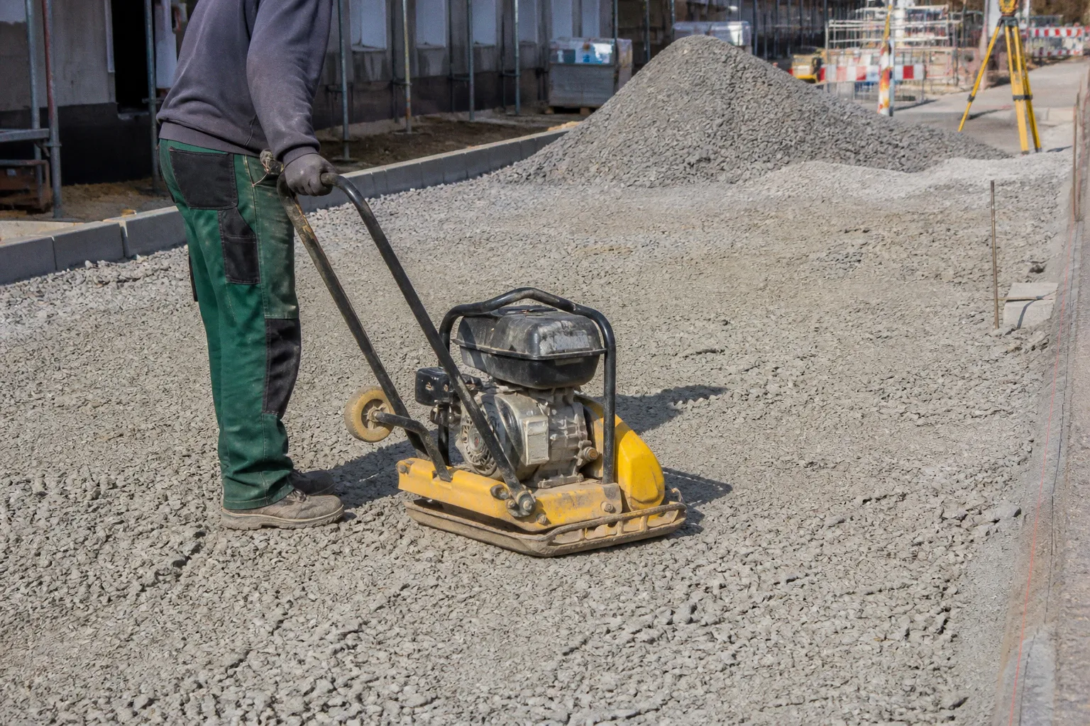 Vibrationsplatten im Mietpark: Kriterien für die richtige Wahl